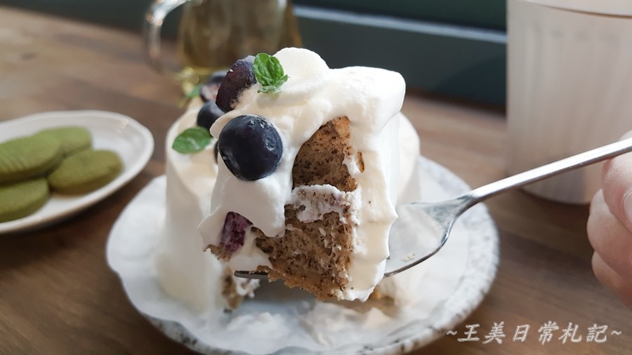 Midori Pastry 綠境|隱身於巷弄間的甜點店|老宅甜點店|不預約吃不到的蛋糕|店家地址營業時間電話