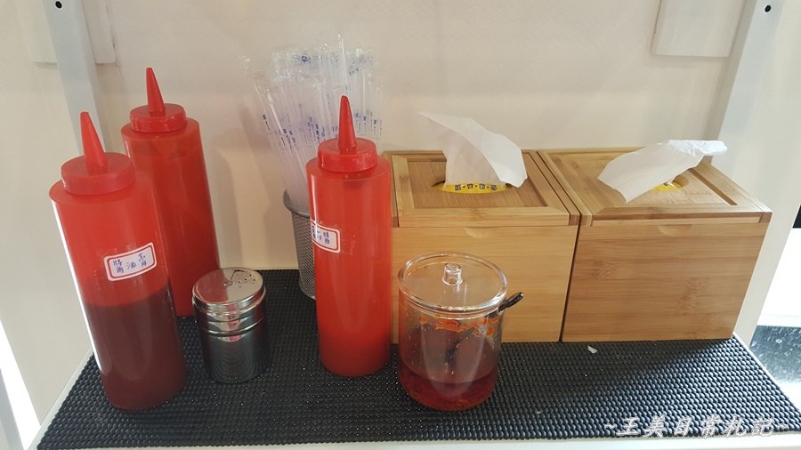 新竹美食-食話Truth Brunch早午餐|好吃蛋餅|拼盤式早午餐|巨城周邊|店家地址營業時間電話