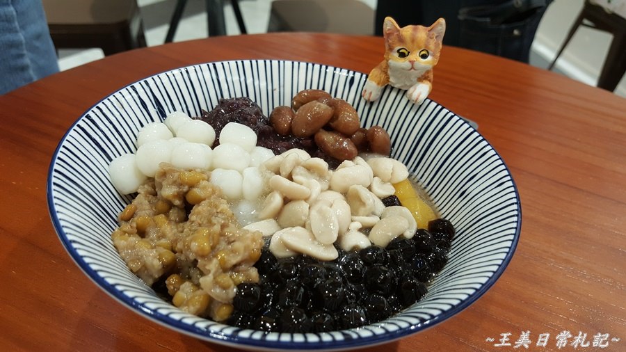 新竹美食-冰沙豆花|巨城美食|新竹必吃甜品|店家地址營業時間電話 - 第9張圖 新竹美食-冰沙豆花|巨城美食|新竹必吃甜品|店家地址營業時間電話