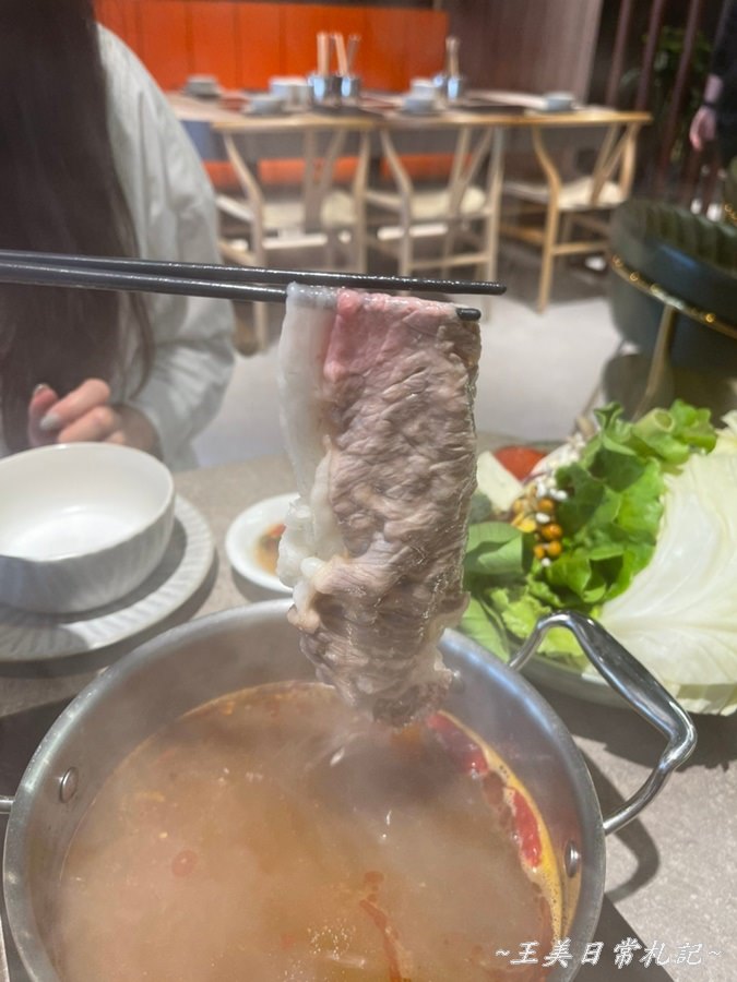 新竹美食-795究極鍋物|日本A5和牛頂級紐約客|龍蝦鍋|青蟳鍋|頂級食材|新鮮海鮮料理|店家地址營業時間電話 - 第38張圖 新竹美食-795究極鍋物|日本A5和牛頂級紐約客|龍蝦鍋|青蟳鍋|頂級食材|新鮮海鮮料理|店家地址營業時間電話