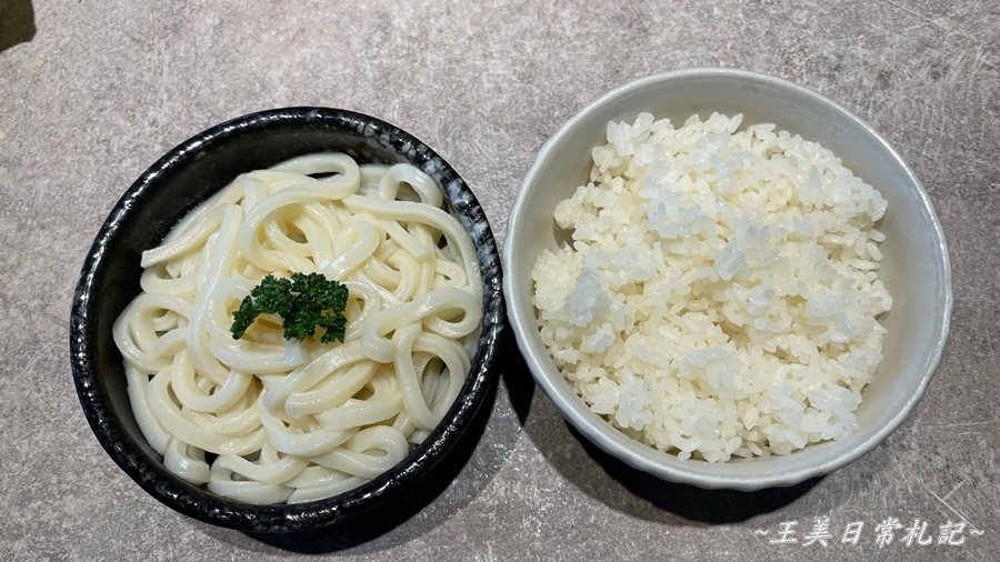 新竹美食-795究極鍋物|日本A5和牛頂級紐約客|龍蝦鍋|青蟳鍋|頂級食材|新鮮海鮮料理|店家地址營業時間電話 - 第42張圖 新竹美食-795究極鍋物|日本A5和牛頂級紐約客|龍蝦鍋|青蟳鍋|頂級食材|新鮮海鮮料理|店家地址營業時間電話