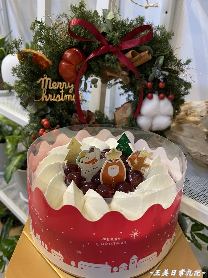 新竹美食-晚安點心坊聖誕甜點|潘尼朵妮|手工餅乾|甜而不膩的聖誕蛋糕|店家地址營業時間電話 - 第7張圖 新竹美食-晚安點心坊聖誕甜點|潘尼朵妮|手工餅乾|甜而不膩的聖誕蛋糕|店家地址營業時間電話