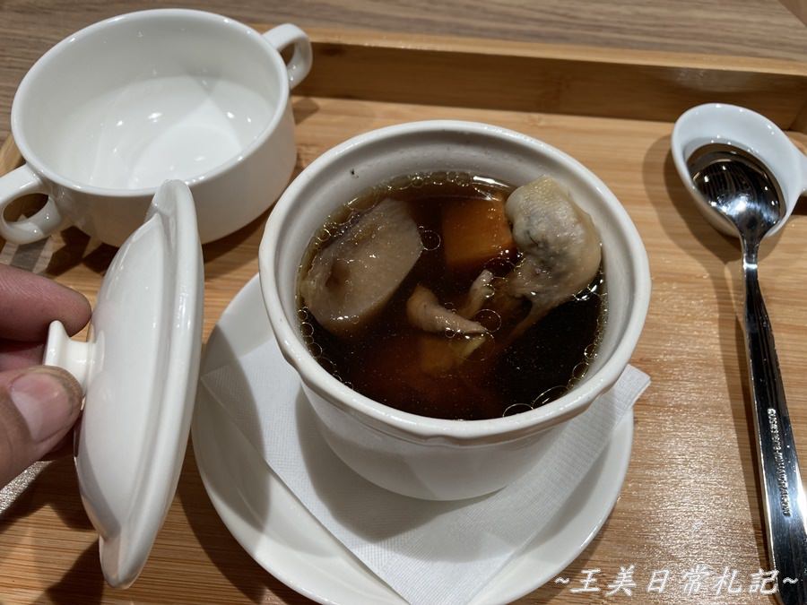 新竹景點-潤物苑五星級頂級按摩|貴婦級奢華享受|隱密不受干擾的環境|聖誕節特惠活動實施中|店家地址營業時間電話 - 第77張圖 新竹景點-潤物苑五星級頂級按摩|貴婦級奢華享受|隱密不受干擾的環境|聖誕節特惠活動實施中|店家地址營業時間電話