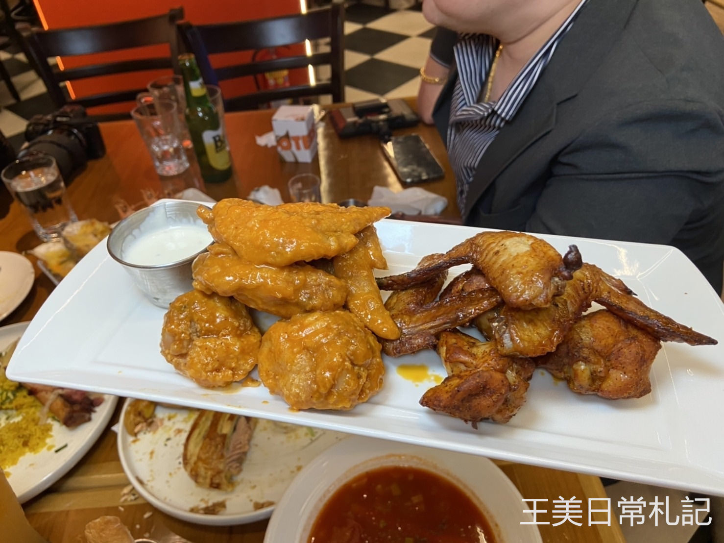 HOOTERS竹北店|美式餐廳|呼拉圈女郎|聚餐首選|親子遊憩空間|店家地址營業時間電話 - 第56張圖 HOOTERS竹北店|美式餐廳|呼拉圈女郎|聚餐首選|親子遊憩空間|店家地址營業時間電話