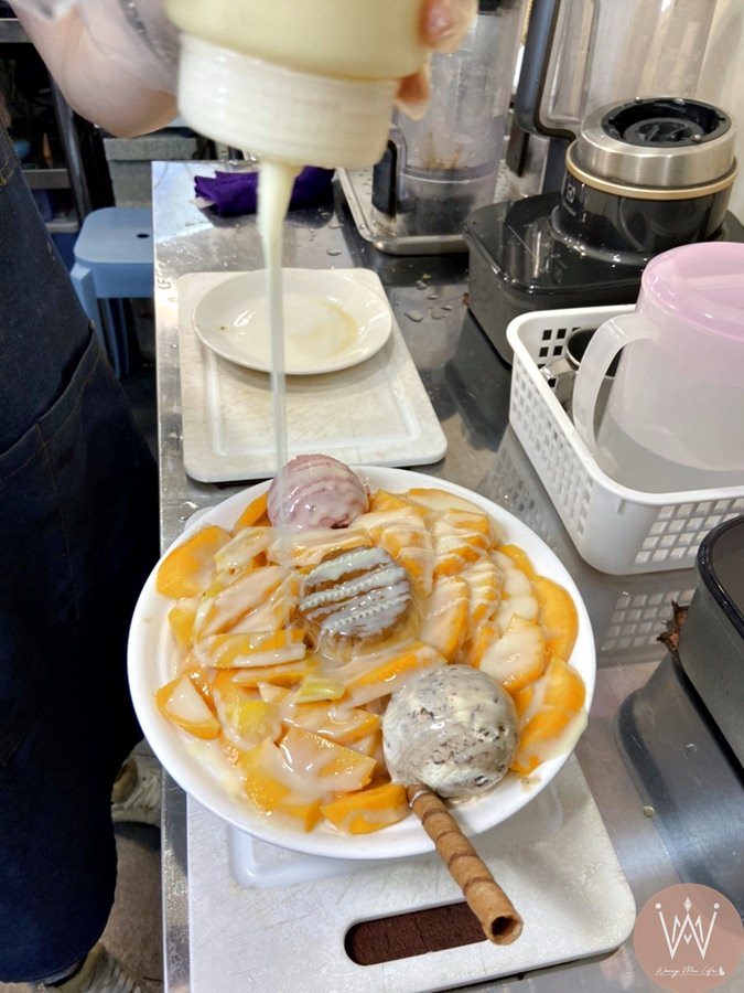 新竹美食-來自台南風味的冰菓室|現打果汁|現切水果|還吃得到高級款冰淇淋喔|店家地址營業時間電話