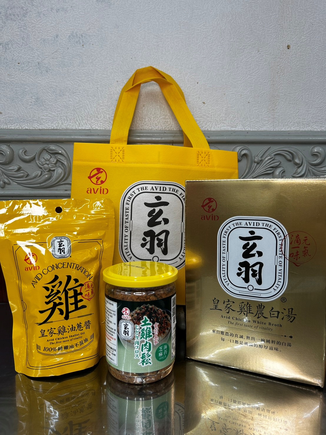 玄羽-皇家雞油蔥醬/皇家雞農白湯/皇家土雞肉鬆,各大獎項肯定 美味與品質兼俱 - 第1張圖 玄羽-皇家雞油蔥醬/皇家雞農白湯/皇家土雞肉鬆,各大獎項肯定 美味與品質兼俱